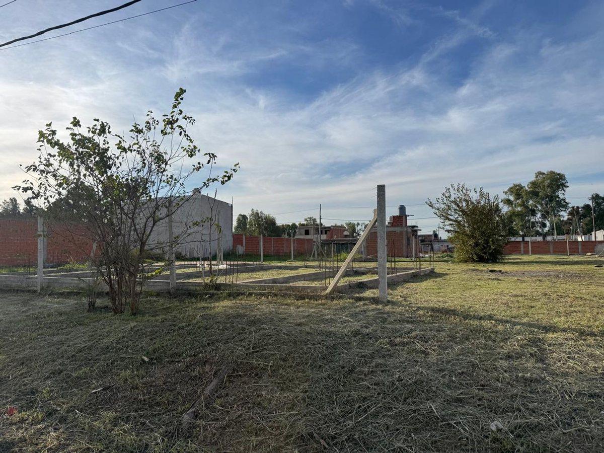 VENTA LOTE 300 m2, FRANCISCO ALVAREZ.