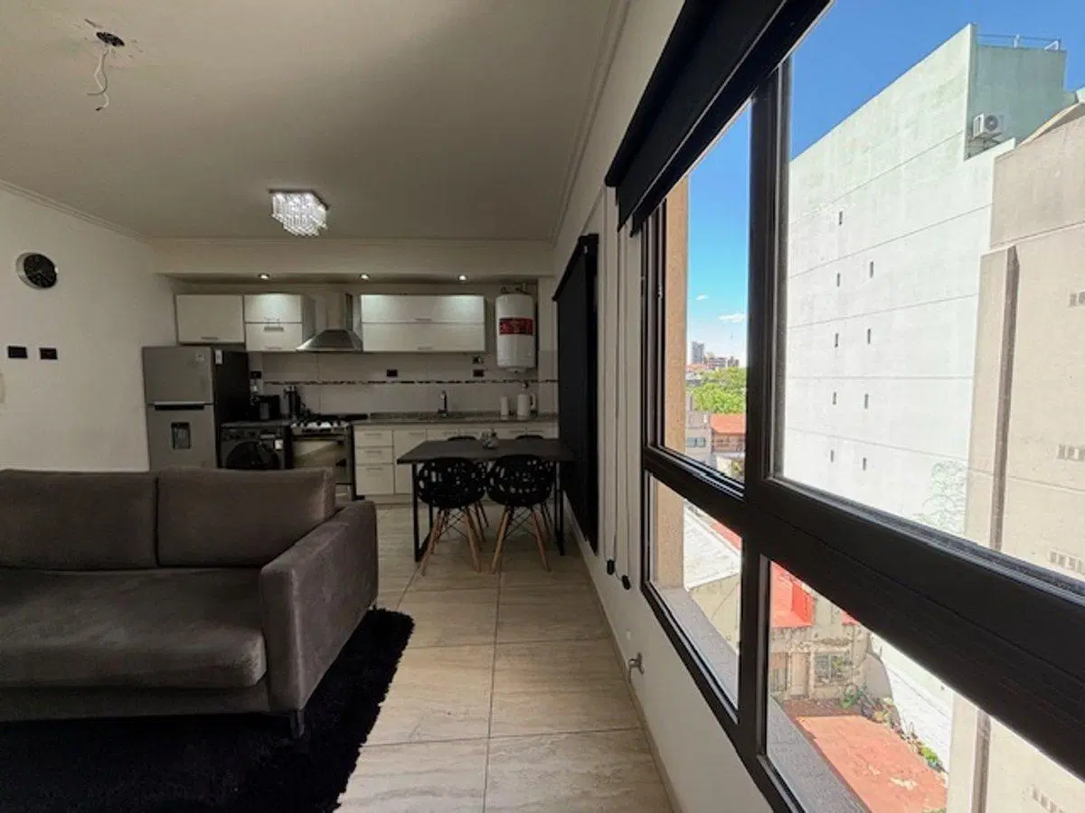 VENTA DEPARTAMENTO 2 AMBIENTES MORON COCHERA 2