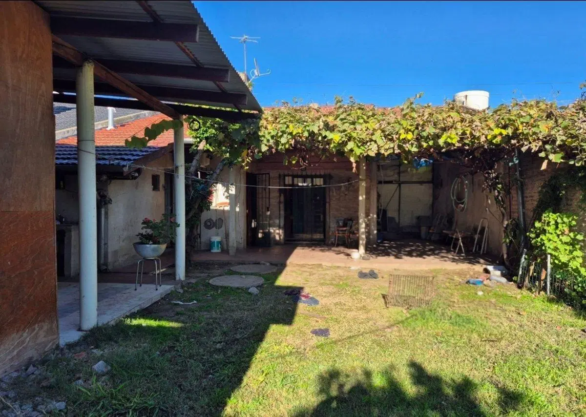 VENTA CASA 5 AMBIENTES PARQUE SAN MARTIN MERLO APT 2