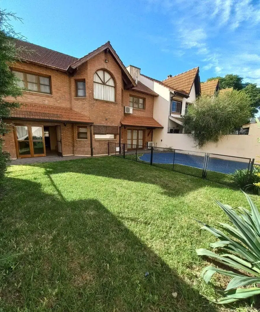 VENTA CHALET 4 AMB ITUZANGO NORTE ACEPTA PERMUTA 5