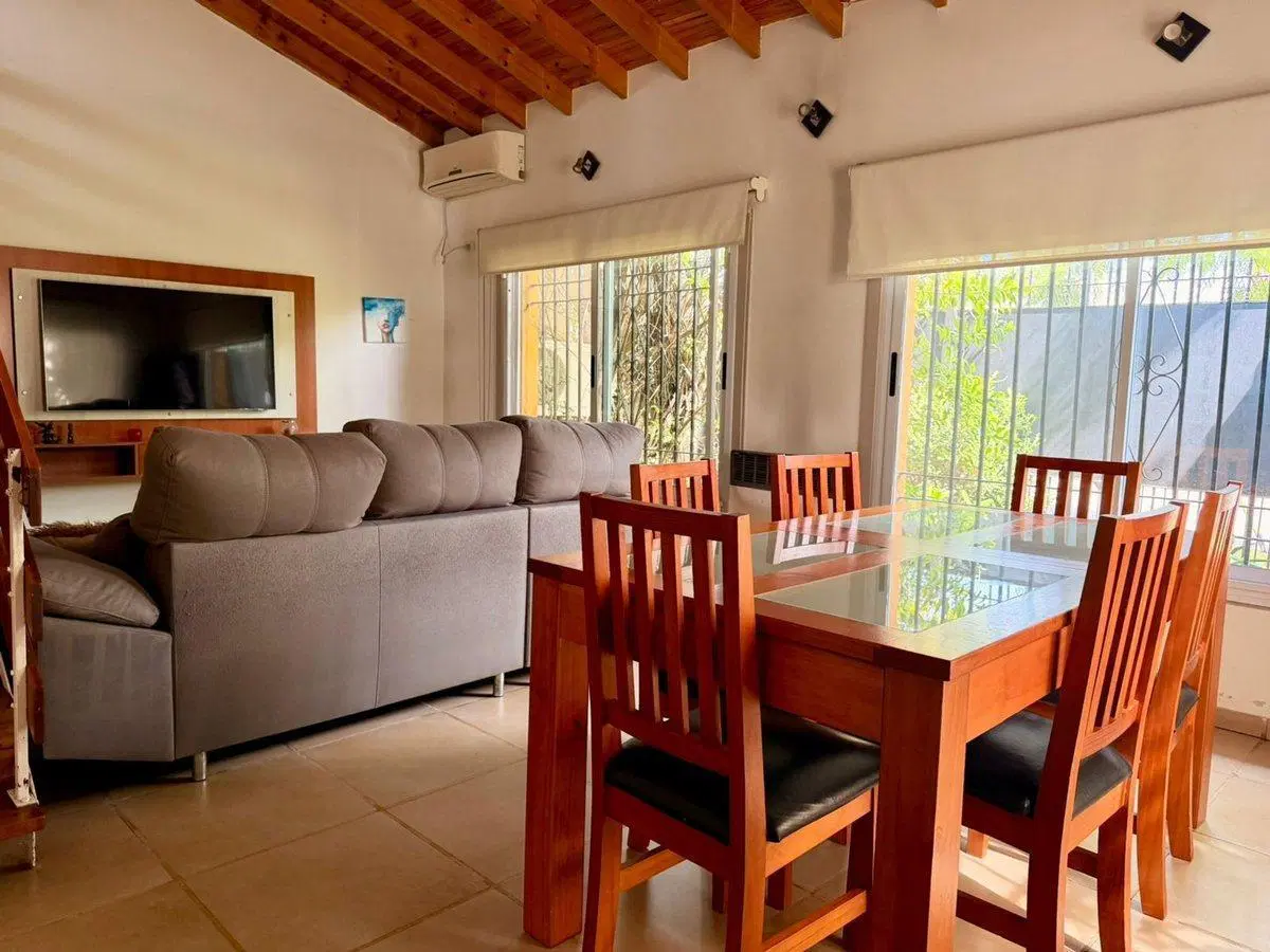 Venta Casa Ituzaingo Norte con Jardin Apto Credito 3