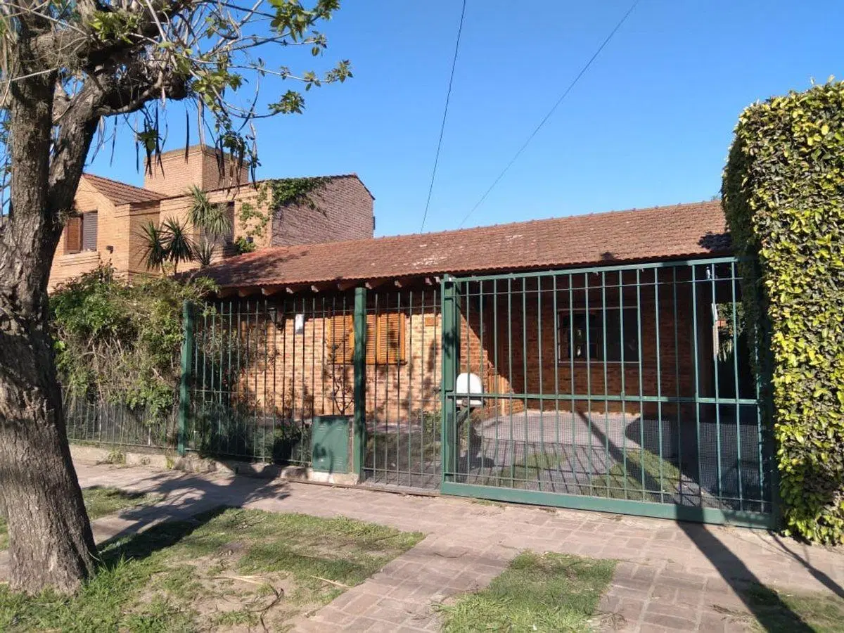 Venta Casa 3 Amb Cochera 3