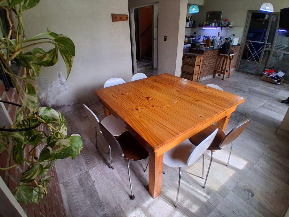 VENTA CASA 5 AMBIENTES LA REJA