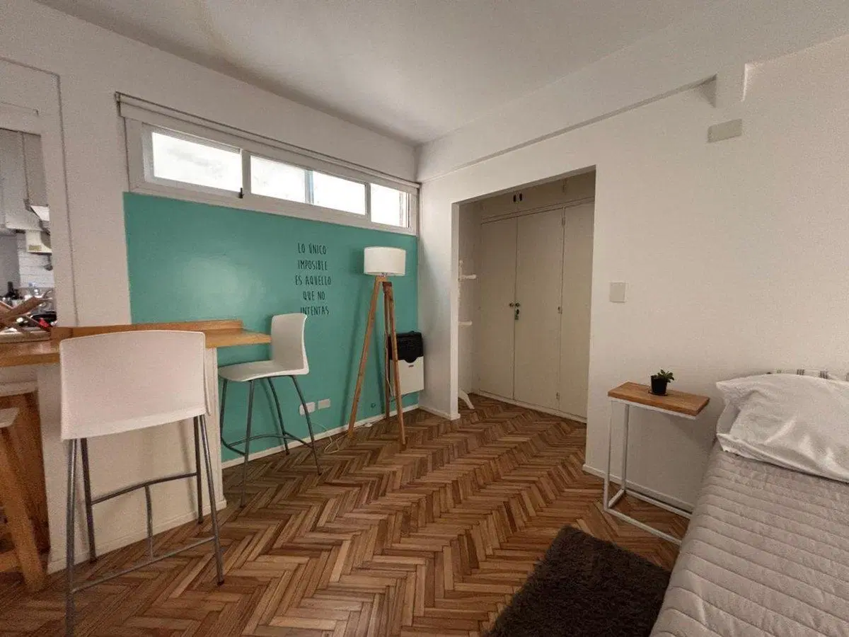 VENTA MONOAMBIENTE SÚPER LUMINOSO en BELGRANO CABA 3