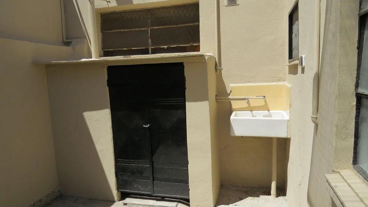 PH ALQUILER DOS AMBIENTES CON PATIO CASTELAR NORTE 4