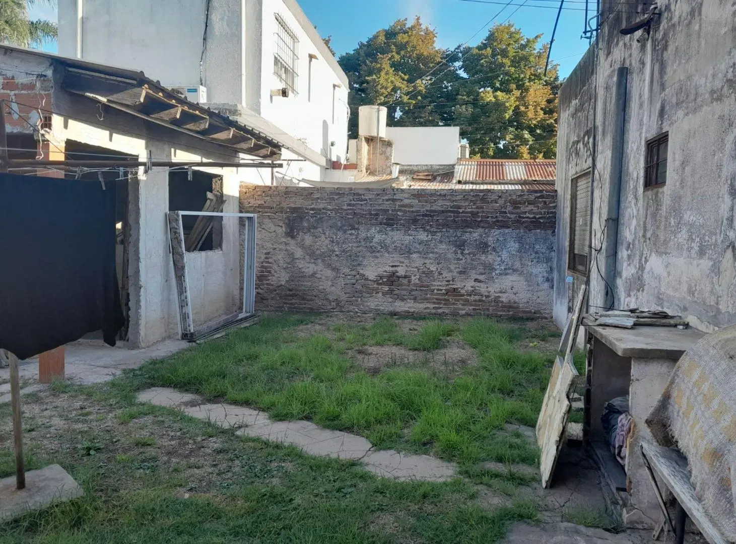 Venta casa Castelar Norte a reciclar. 3