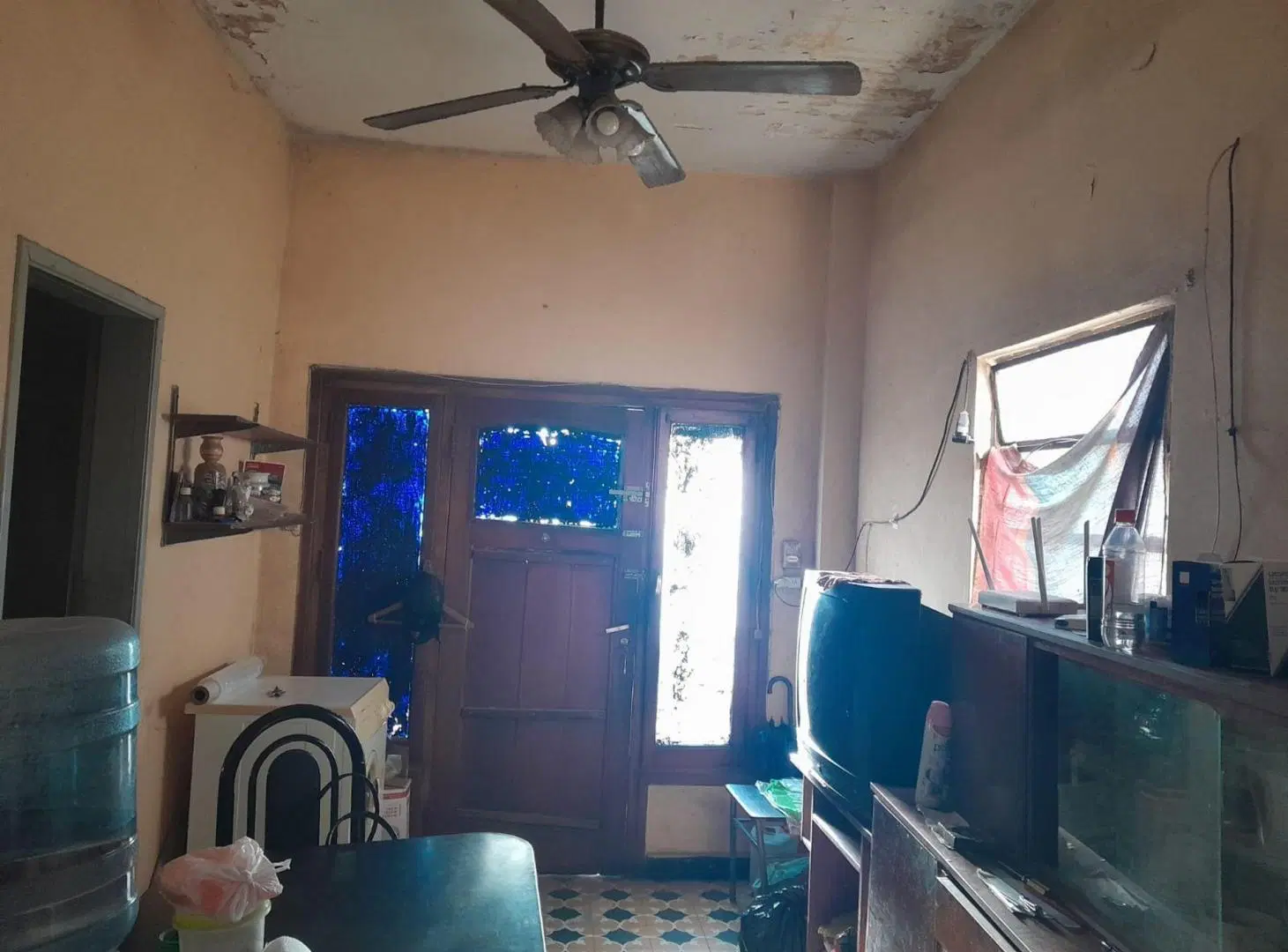 Venta casa Castelar Norte a reciclar. 4