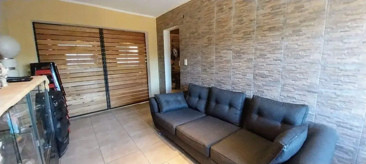 CASA 4 DORMITORIOS ITUZAINGO VENTA +PATIO 2