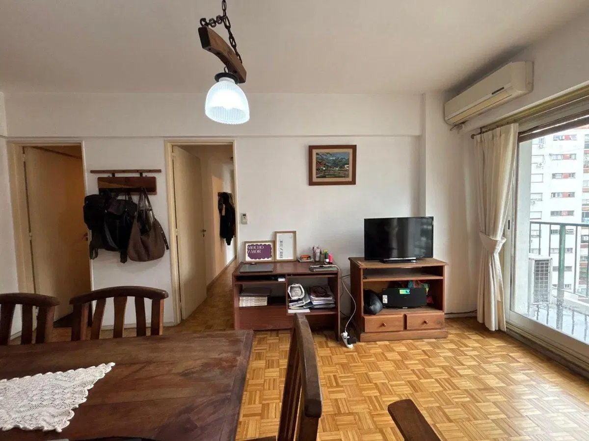 VENTA DEPTO 3 AMBIENTES  COCHERA  FRENTE -PALERMO 2