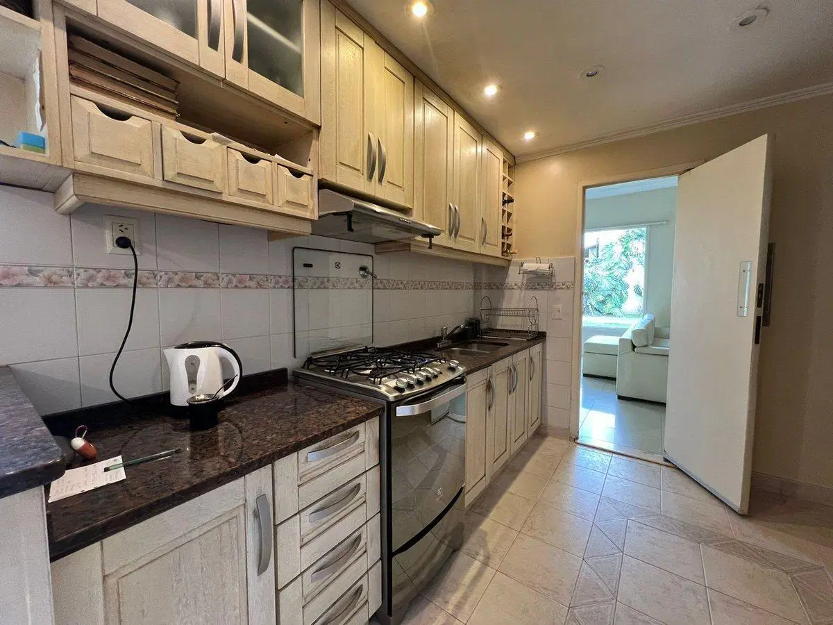 VENTA CASA 6 AMBIENTES 600 m2- CASTELAR NORTE 5