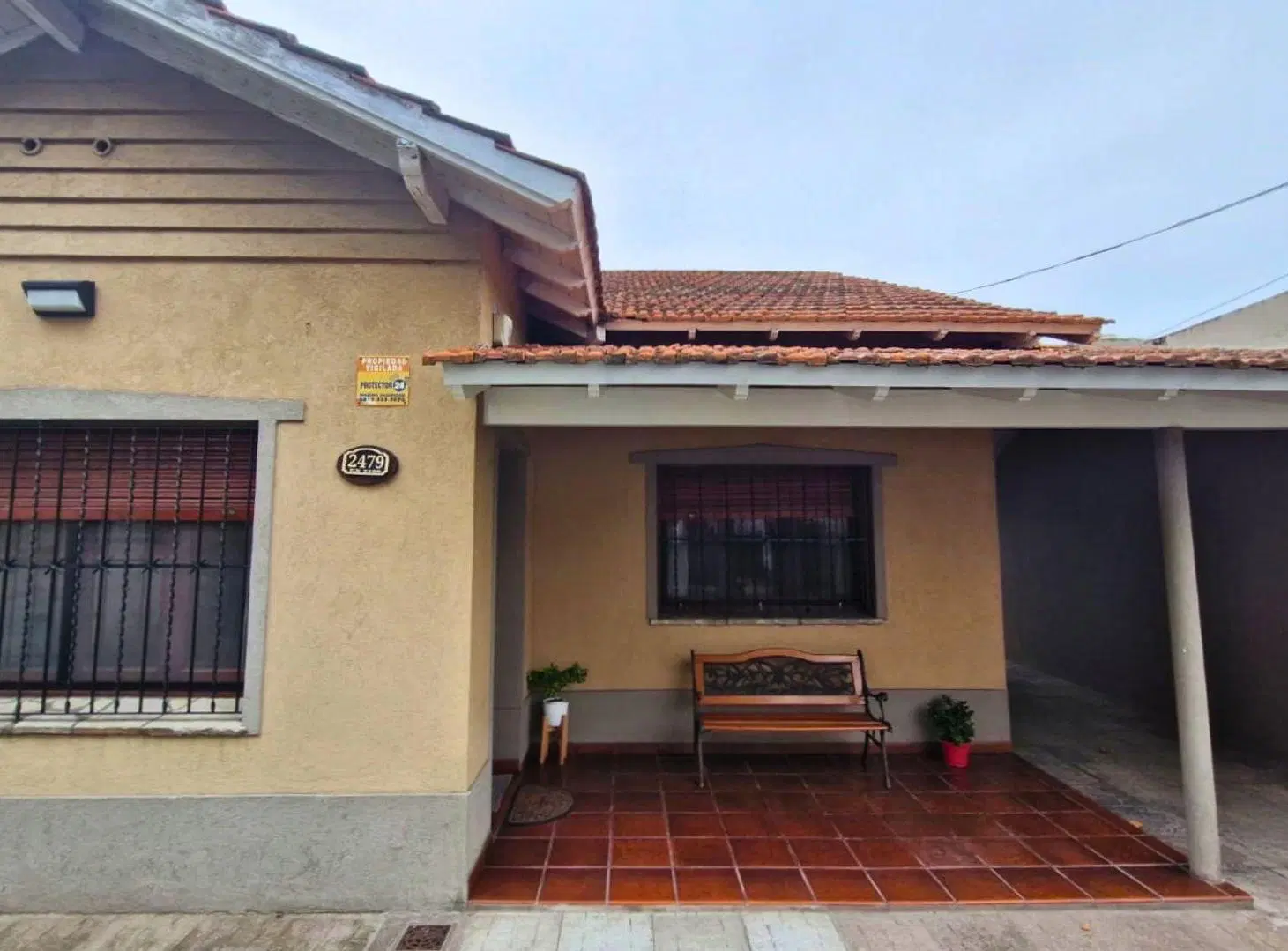 VENTA CASA 3 AMBIENTES HURLINGHAM APTO CREDITO 2