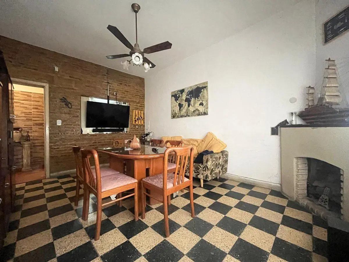CASA EN VENTA MORON 3 AMBIENTES APTA CREDITO 4
