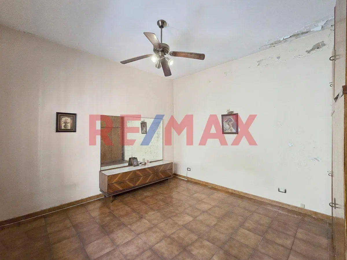 CASA 5 AMB VENTA AVELLANEDA PILETA QUINCHO TIPO PH 2