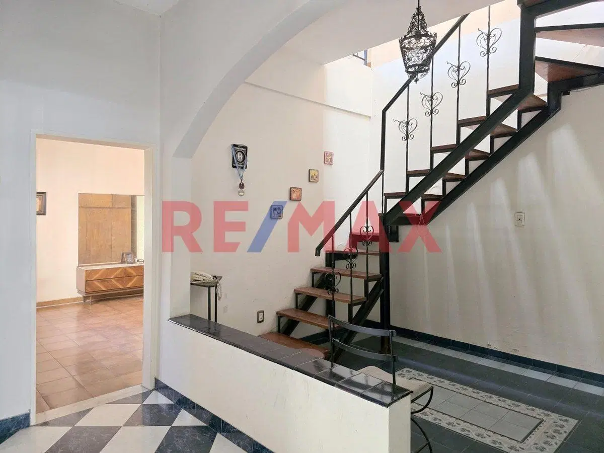 CASA 5 AMB VENTA AVELLANEDA PILETA QUINCHO TIPO PH 4