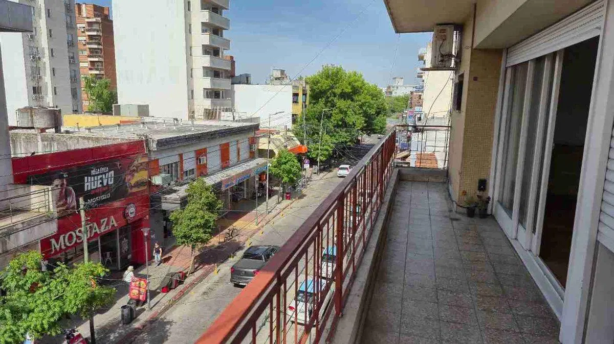 VENTA 3 DEPARTAMENTOS 172m2 TERRAZA PRIV CASTELAR 3