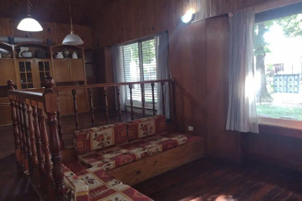 VENTA CASA 5 AMB. GRAN LOTE PARQUE PILETA QUINCHO 2
