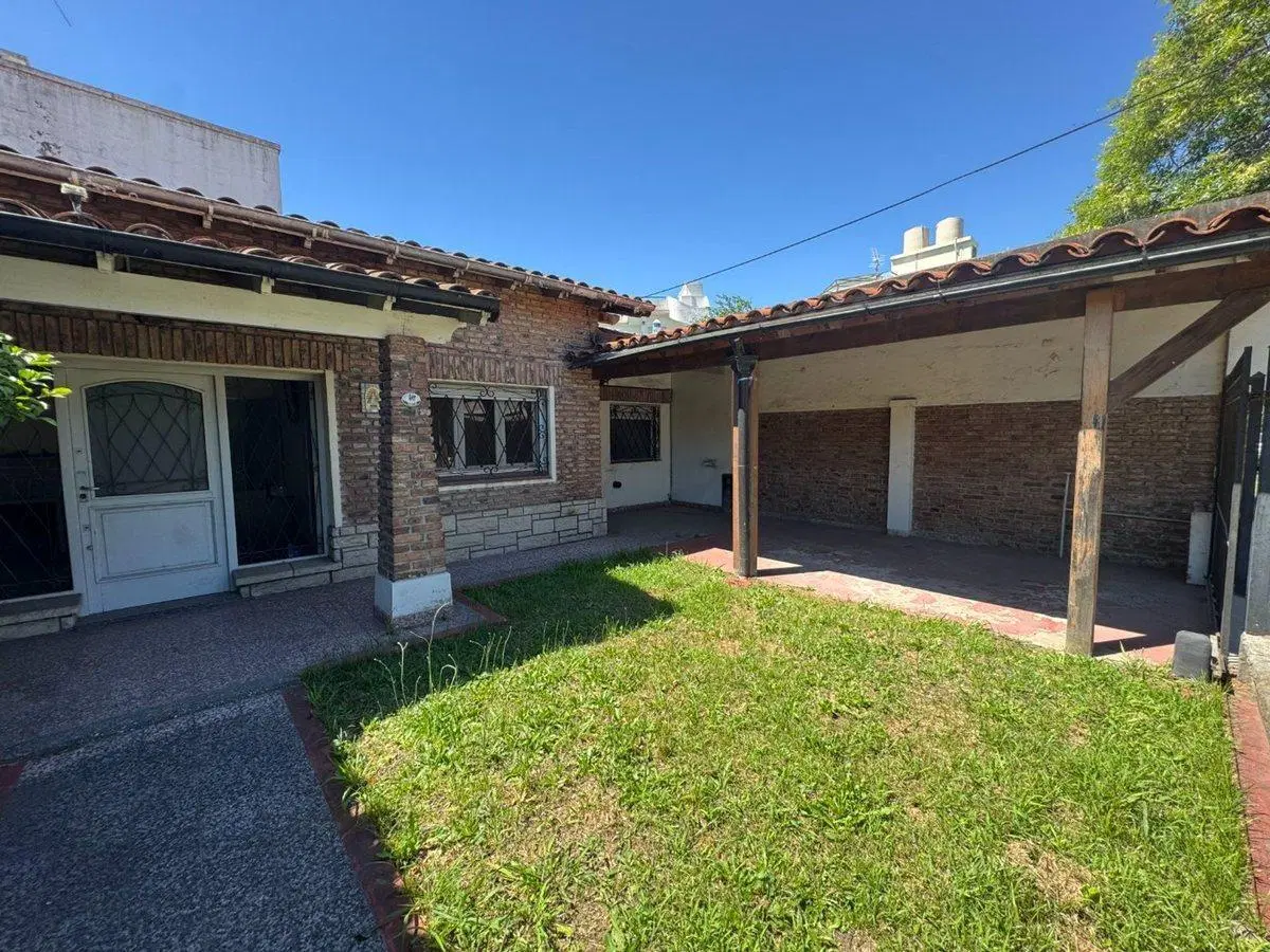 VENTA CASA 4AMB PADUA ESTACION CON PARQUE LIBRE 2