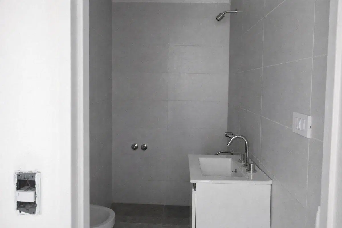 VENTA DTO 3 AMB A ESTRENAR C/2 PATIOS-V. LUZURIAGA 5