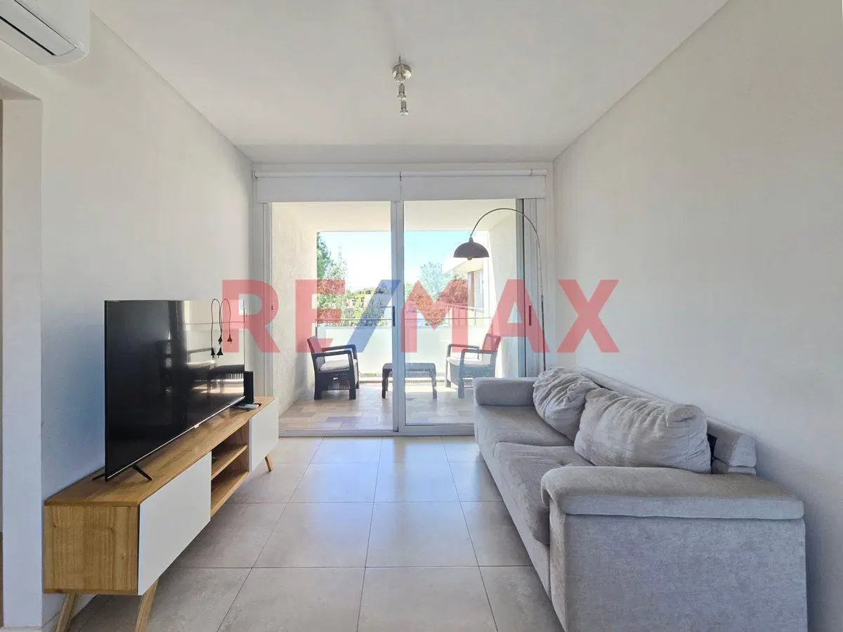 VENTA DEPTO 2 AMB ITUZAINGO NORTE APTO CREDITO 4