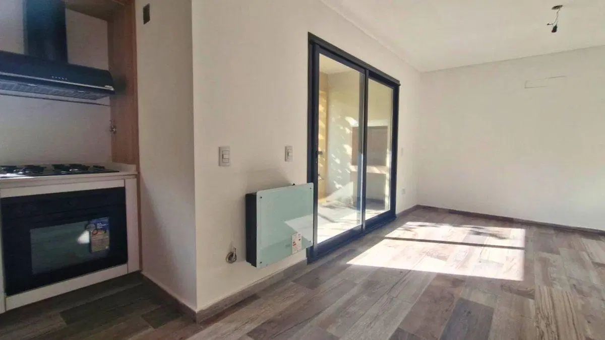 VENTA DEPARTAMENTO 2 AMBIENTES CON PLILETA 4