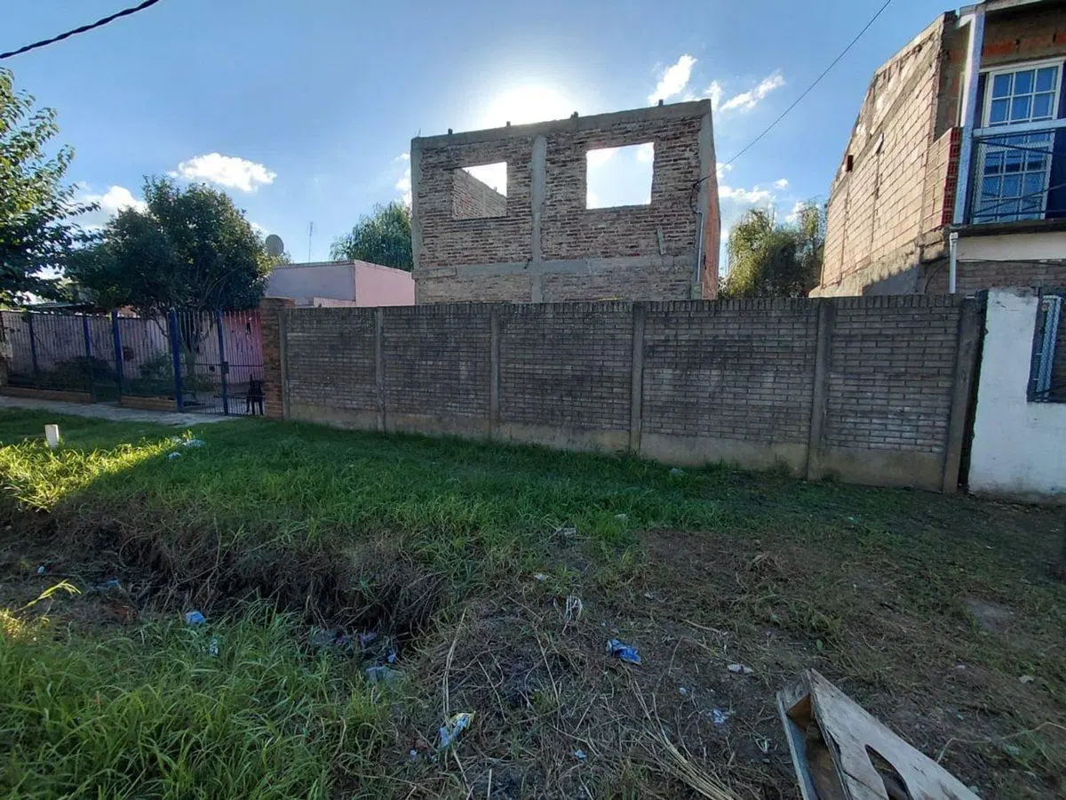 Venta Lote 200m2 a metros de Terminal San Vicente 4