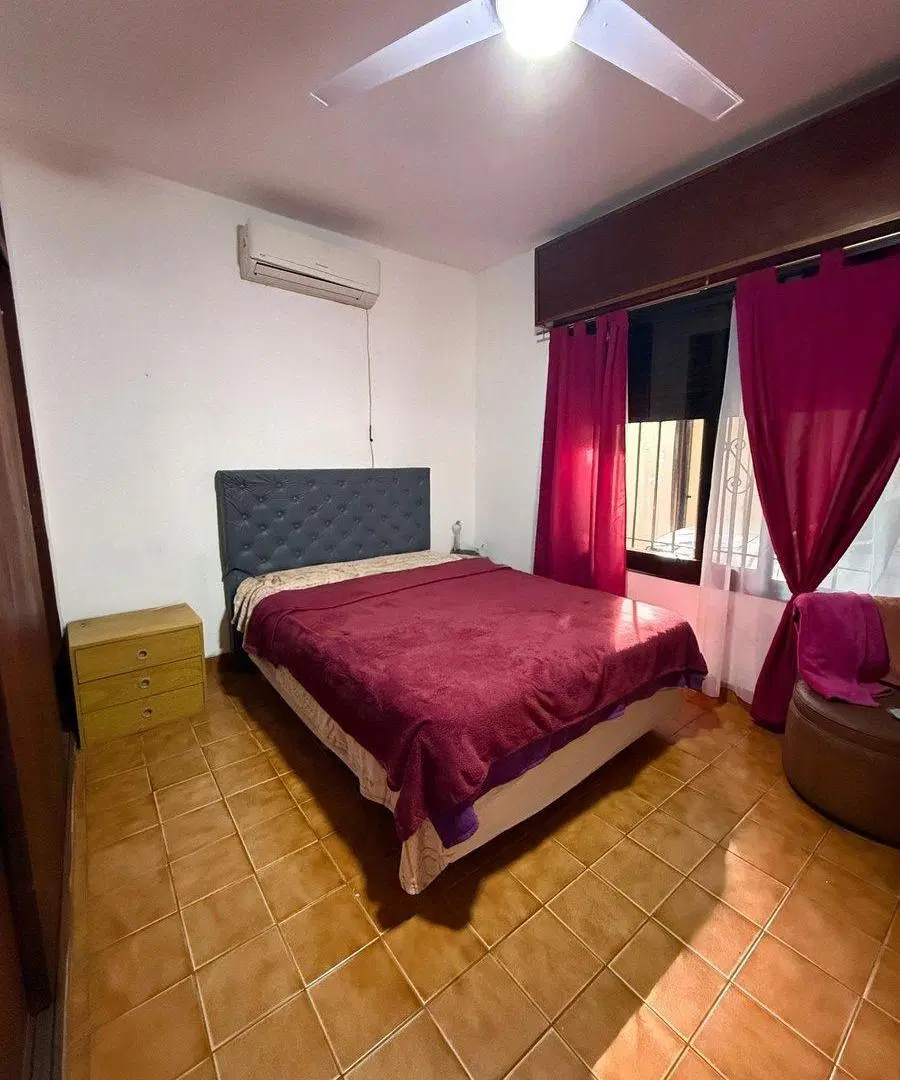 CASA EN VENTA 5 AMBIENTES MAS UN DPTO 3 AMBIENTES 3