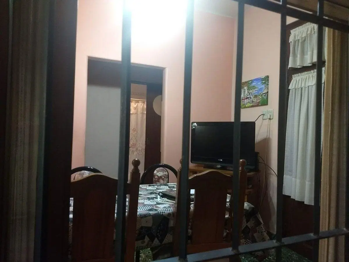 VENTA CASA 3 AMBIENTES - RAMOS MEJIA 4