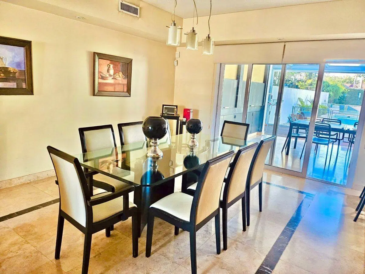 VENTA CASA MINIMALISTA 4 AMB ITUZ PILETA Y QUINCHO 4