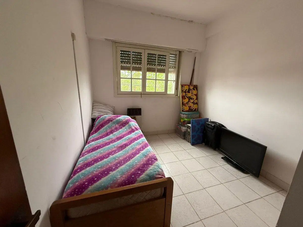 Casa en Venta 6 ambientes en Morón con Taller 4