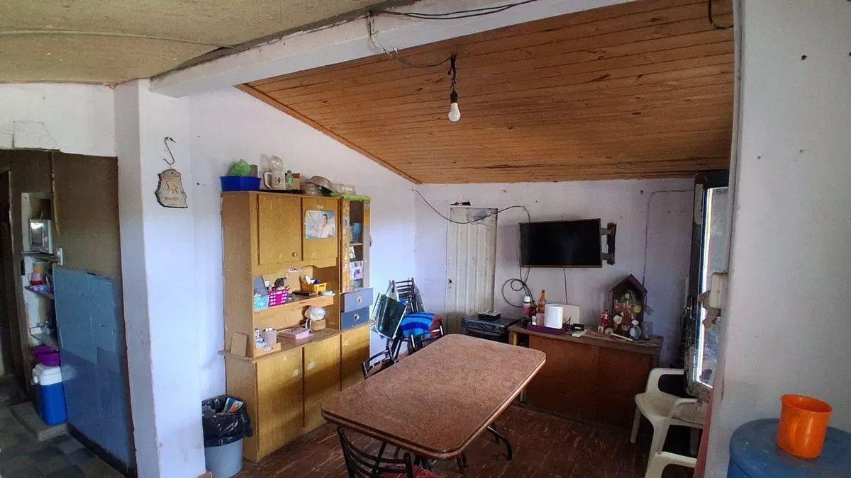 VENTA CASA 4 AMBIENTES EN MERLO 5