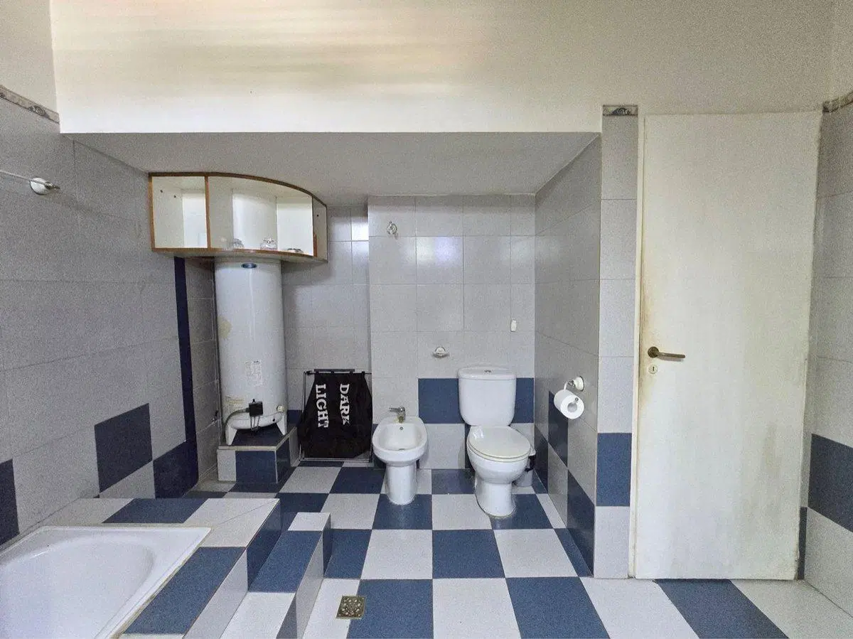 VENTA CASA LOCAL PASO DEL REY 3 AMBIENTES  CREDITO 8