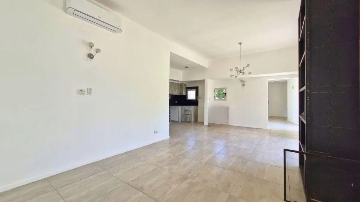 VENTA CASA HARAS SAN PABLO GRAL RODRIGUEZ 5