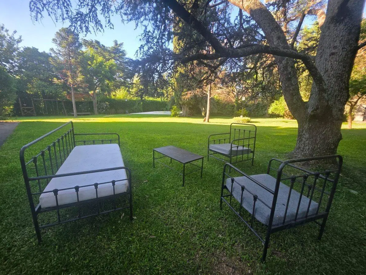 Venta casa 6 amb en Parque Leloir con pileta 3