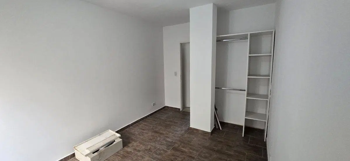 VENTA DEPARTAMENTO  1 AMBIENTE FRENTE RAMOS MEJIA 5