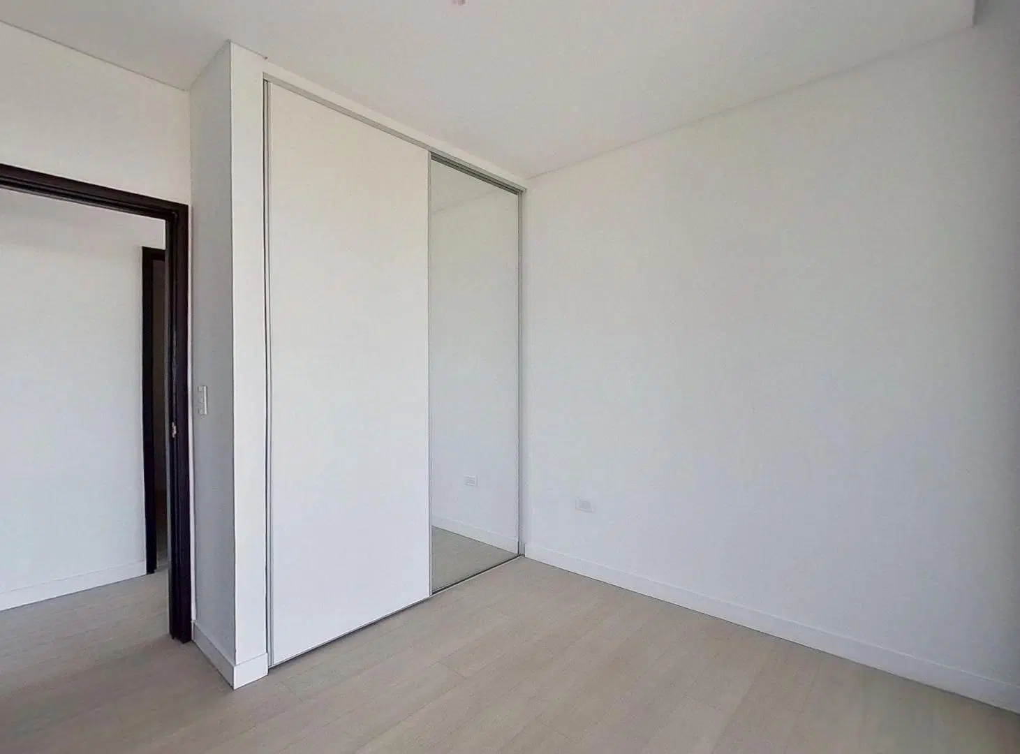 VENTA DEPARTAMENTO PILAR 3 AMBIENTES CENTRO FINANC 5