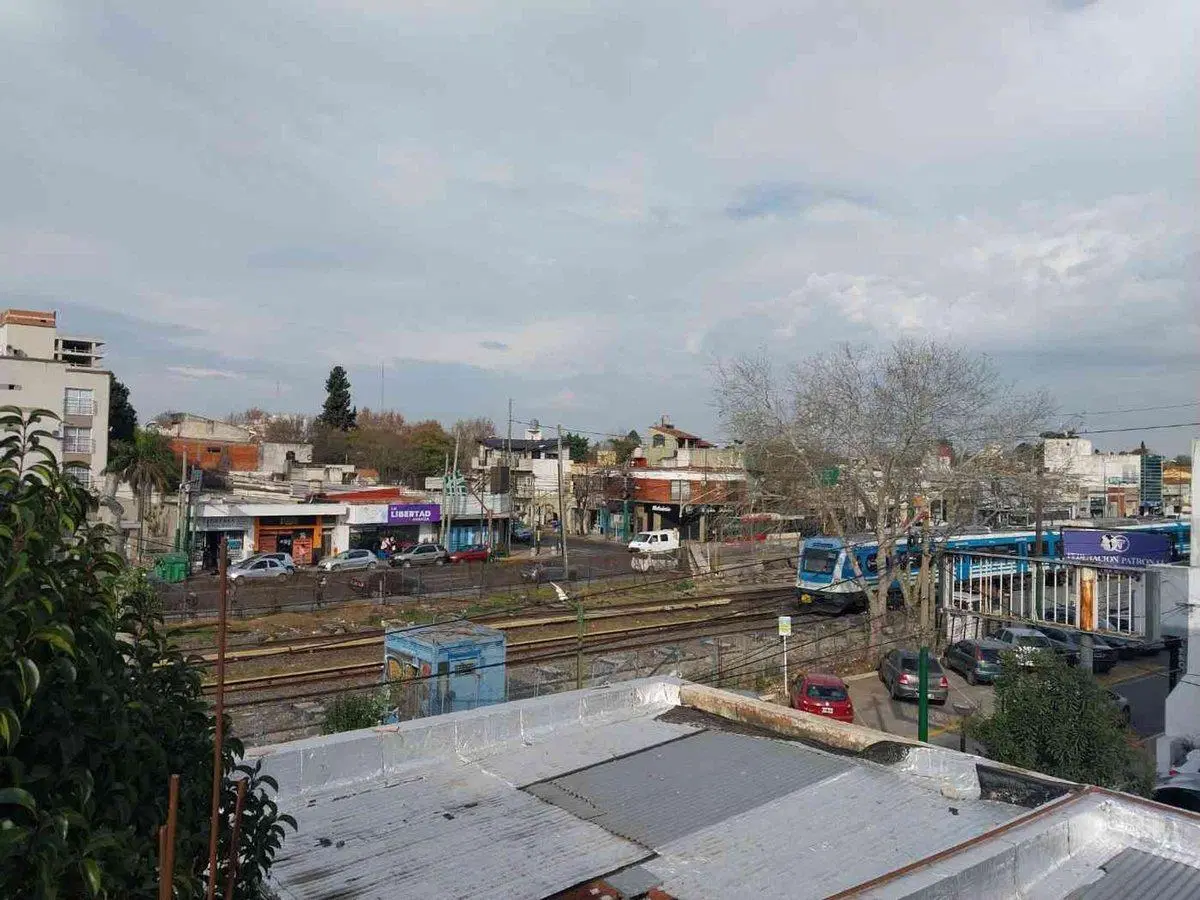 Venta local 680m2 m2 financia estacion ituzaingo 2