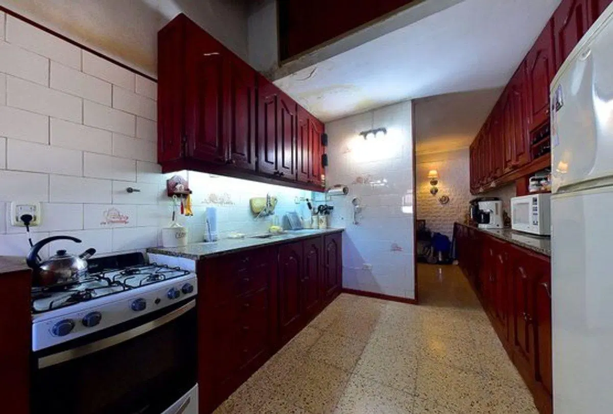 VENTA CASA 4AMB + OFICINA QUINCHO PARQUE S.A PADUA 4