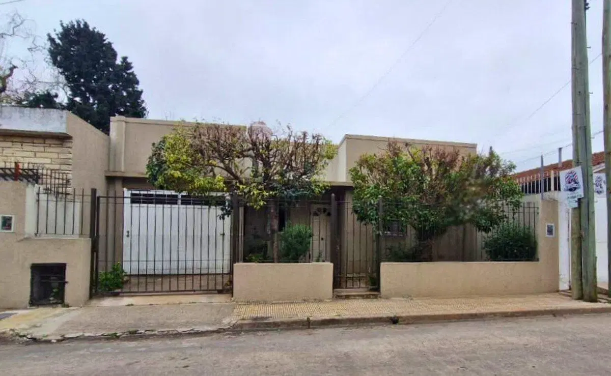 VENTA CASA 5 AMBIANTES MORON APTO CREDITO 4