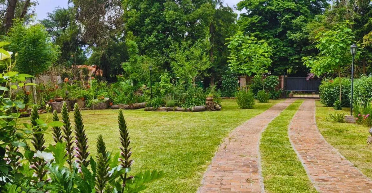VENTA CASA 4 AMBIENTES LA REJA APTO CREDITO 4