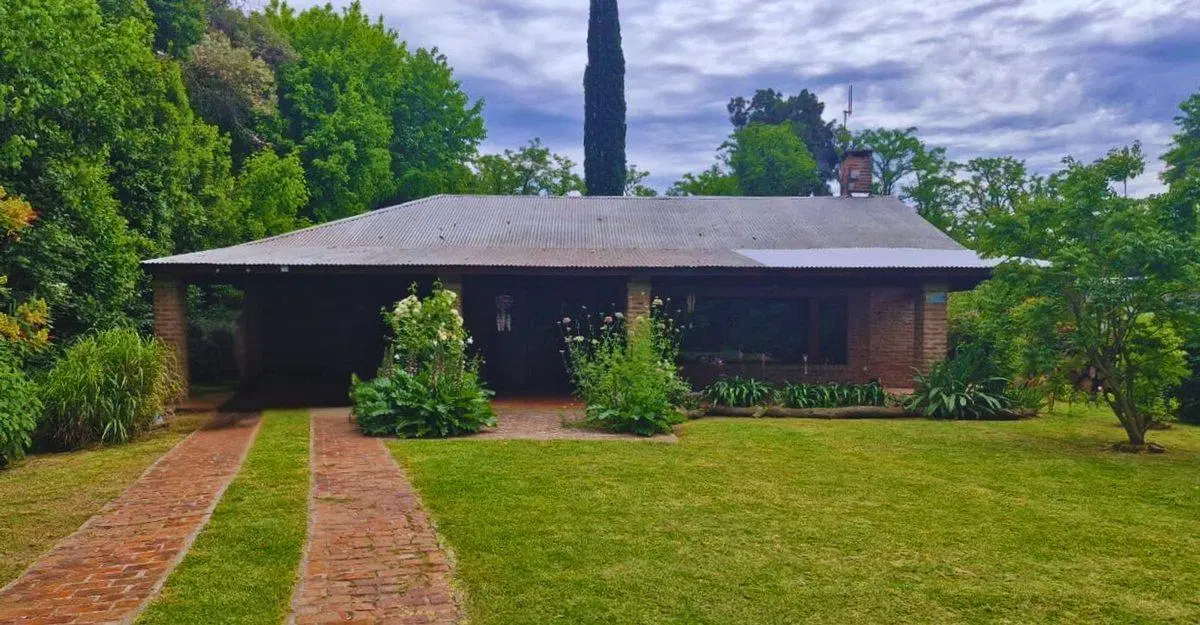 VENTA CASA 4 AMBIENTES LA REJA APTO CREDITO 5