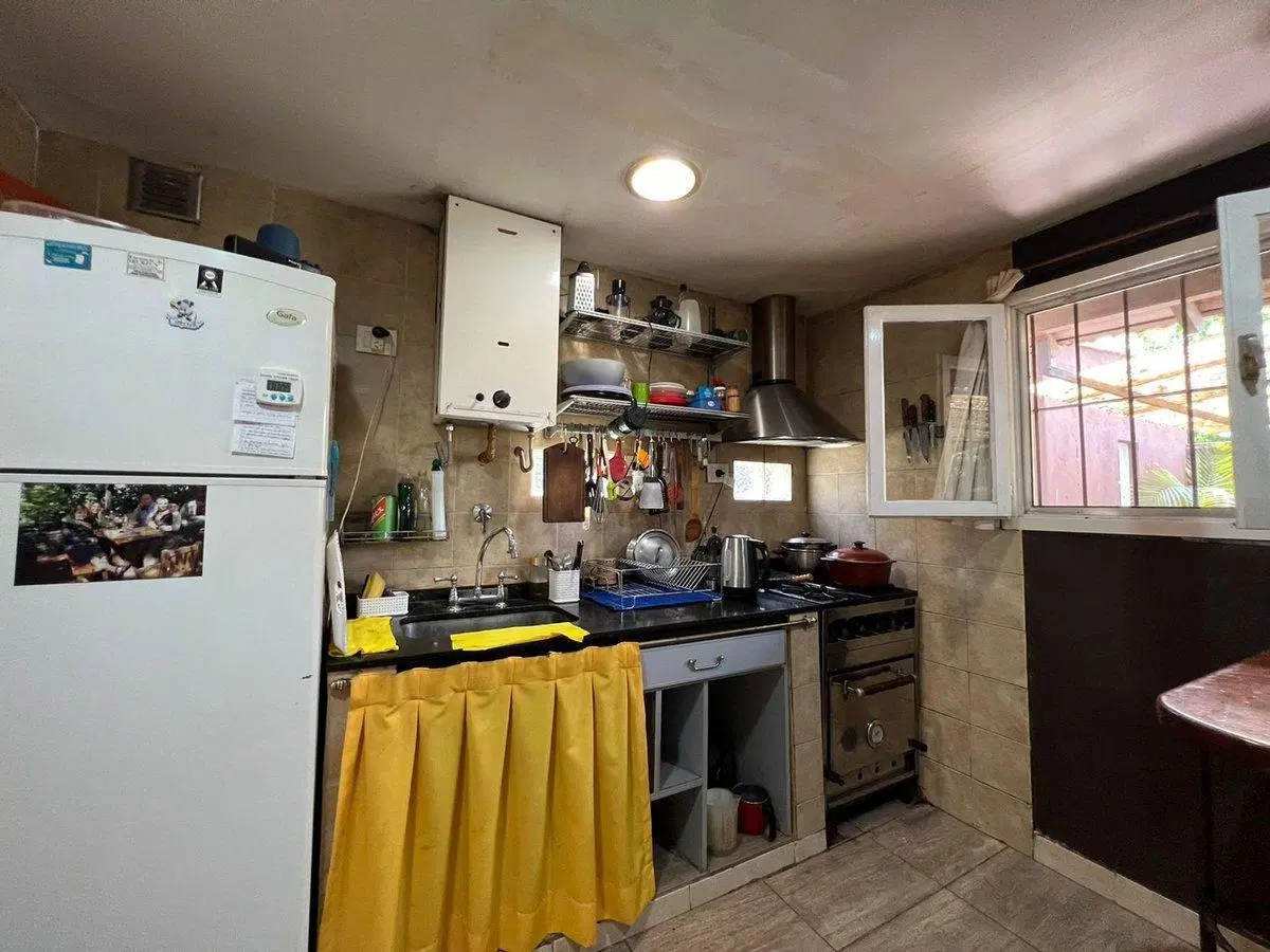 VENTA CASA 3 AMB. - JARDIN Y COCHERA - BELLA VISTA 3