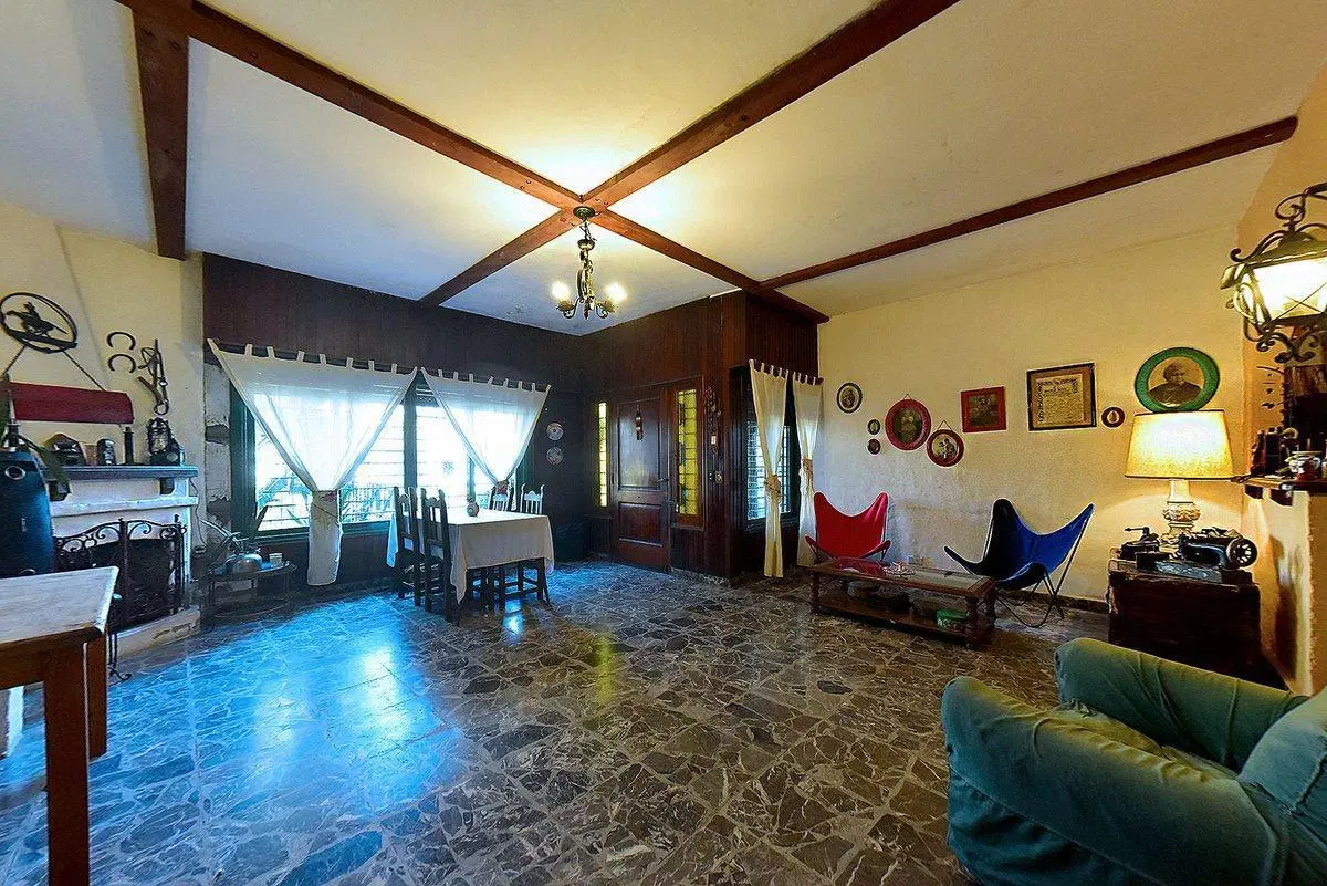 VENTA CASA MULTIFAMILIAR PARQUE PILETA HURLINGHAM 4