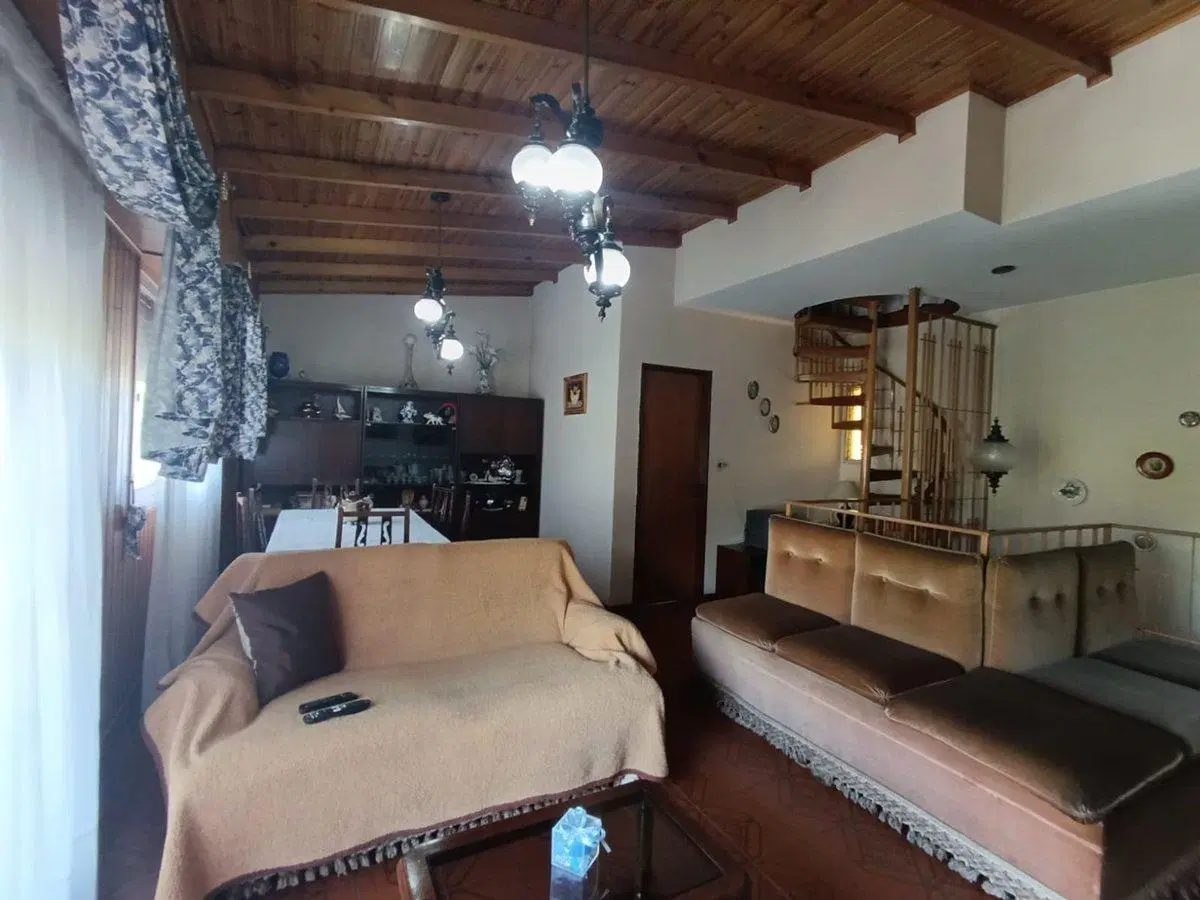 CASA VENTA CON LOCAL PABLO PODESTA 2
