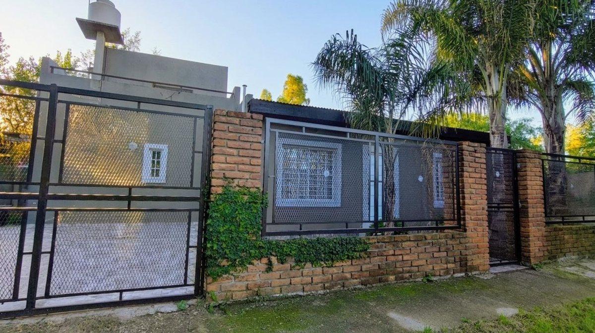 VENTA CASA DE 6 AMBIENTES FRANCISCO ALVAREZ