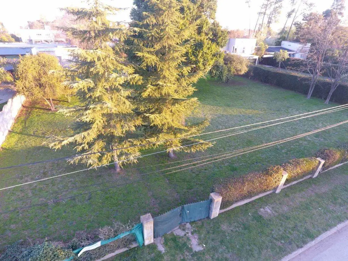 VENTA LOTE EN NAVARRO, SUP 1000 M2 -Parc 2R 4