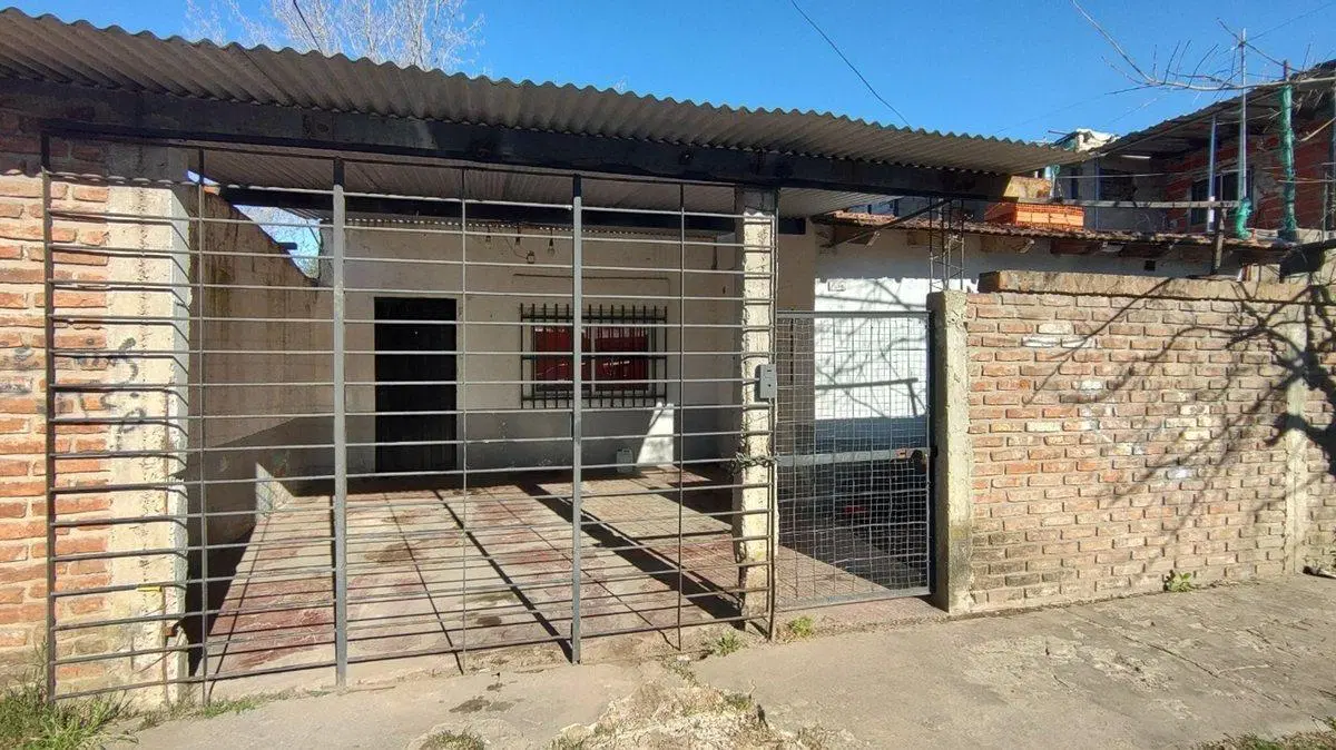 VENTA CASA 3 AMBIENTES EN ITUZAINGÓ- VILLA UDAONDO 2