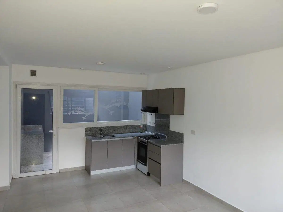 Alquiler Dpto Premium Castelar 3