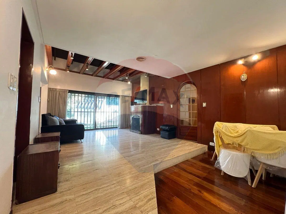 CASA EN VENTA 4 AMBIENTES EN CIUDAD EVITA 5