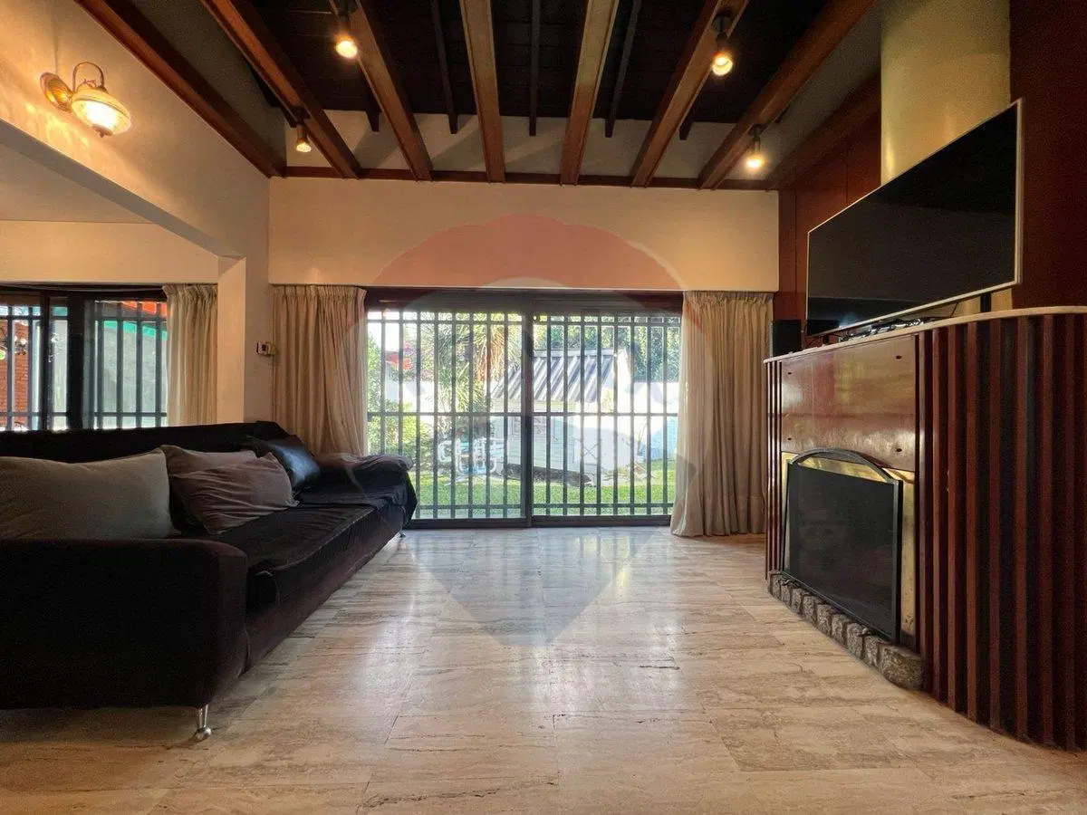 CASA EN VENTA 4 AMBIENTES EN CIUDAD EVITA 3