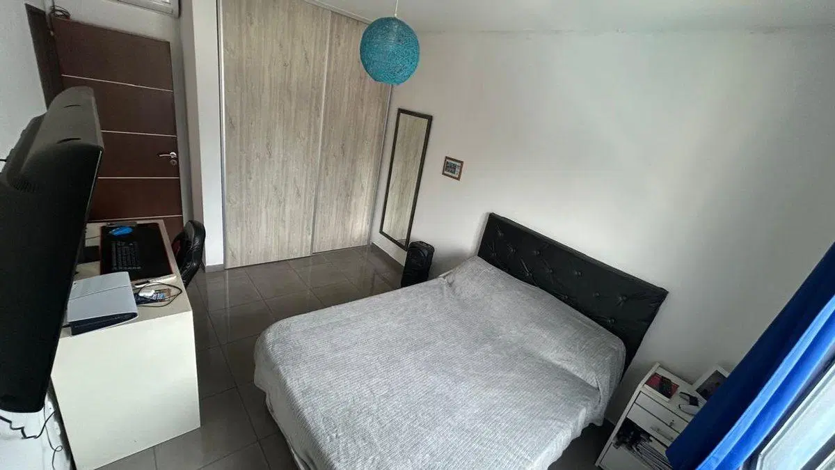 Venta Casa 4 Dormitorios Castelar Norte 5